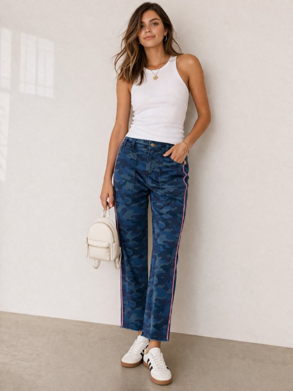 GAP Blue Camo Girlfriend Mid Rise Chino Pants Pink Stripe Casual Raw Hem  Size 2